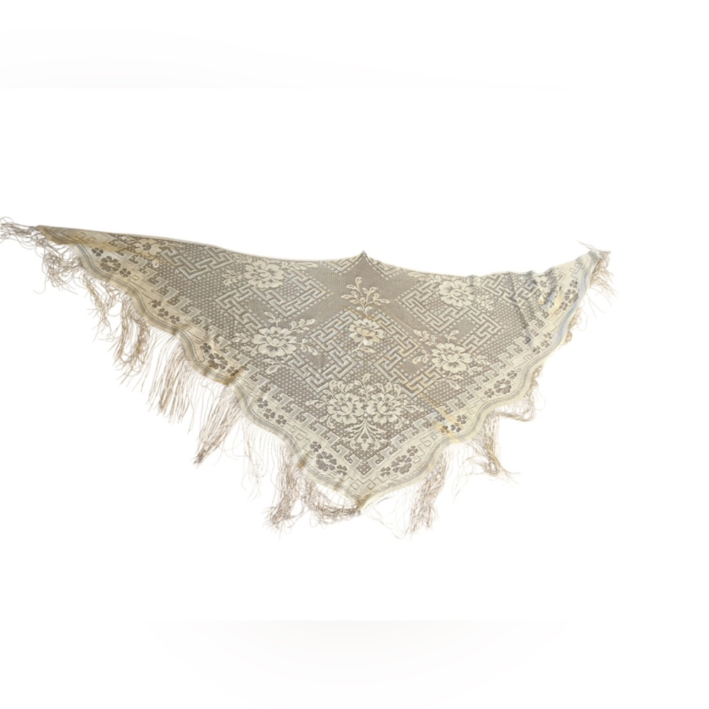 Vintage Lace Fringe Triangle Shawl - Cream